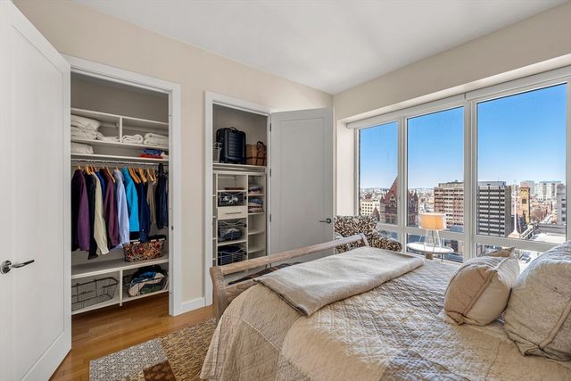 400 Stuart St 16J, Boston, MA 02116