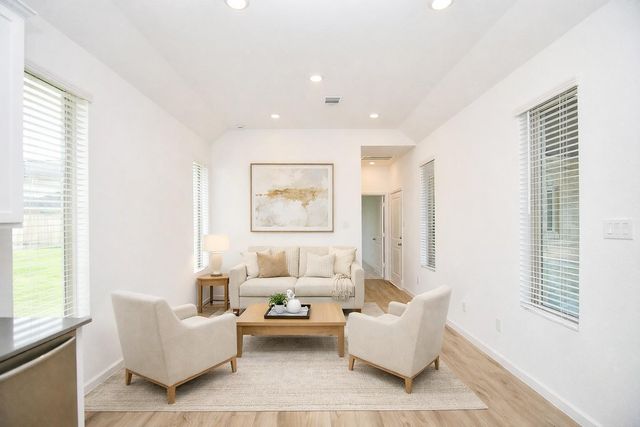 5624 Forest Cove Drive, Rosenberg, TX 77469