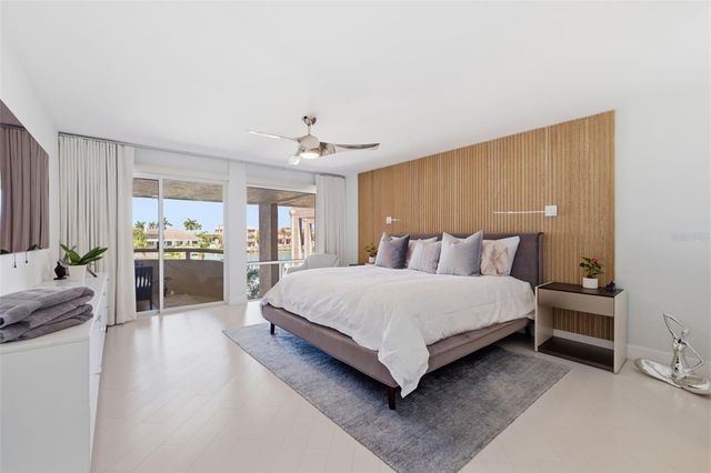 722 PINELLAS BAYWAY S 104, Tierra Verde, FL 33715