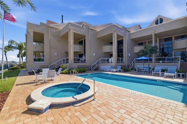 722 PINELLAS BAYWAY S 104, Tierra Verde, FL 33715