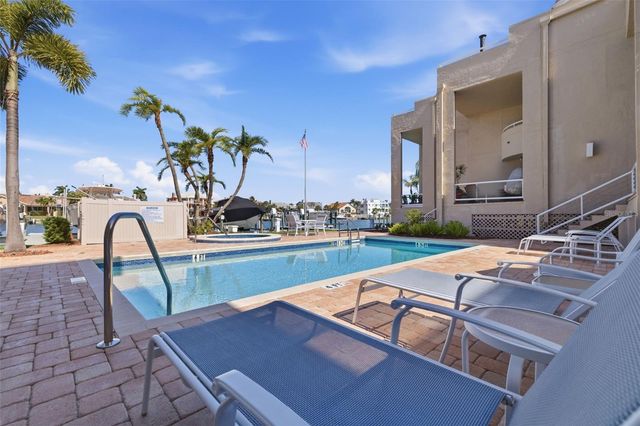 722 PINELLAS BAYWAY S 104, Tierra Verde, FL 33715