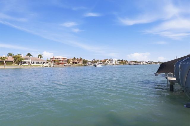 722 PINELLAS BAYWAY S 104, Tierra Verde, FL 33715