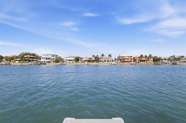 722 PINELLAS BAYWAY S 104, Tierra Verde, FL 33715