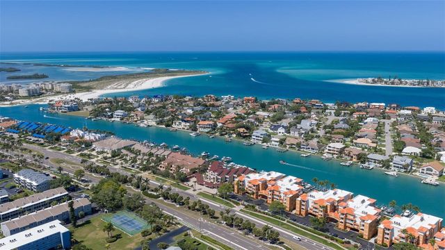 722 PINELLAS BAYWAY S 104, Tierra Verde, FL 33715