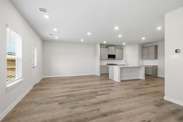 536 Wax Myrtle Way, Hockley, TX 77447