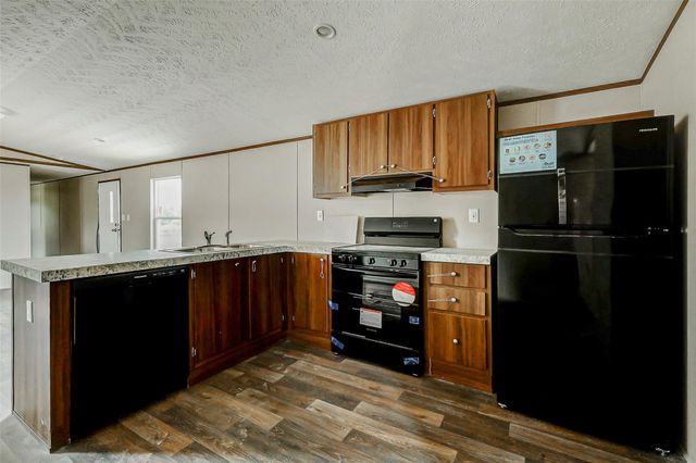 1605 Road 5740, Cleveland, TX 77327