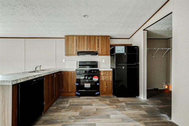 1605 Road 5740, Cleveland, TX 77327