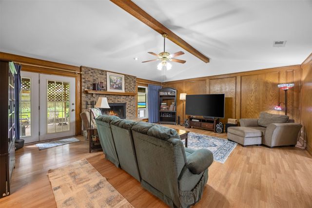 1108 Joanne Circle, Greenville, TX 75402