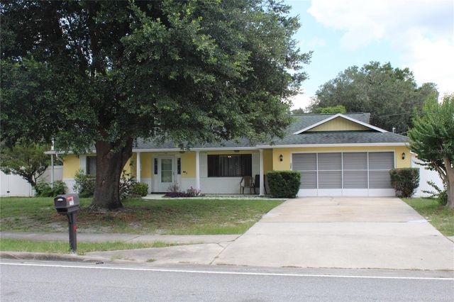 2203 INDIA BLVD, Deltona, FL 32738