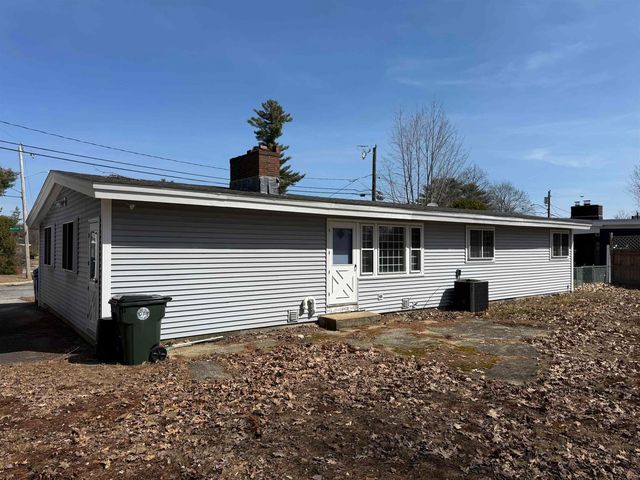 21 Roycraft Road, Manchester, NH 03103