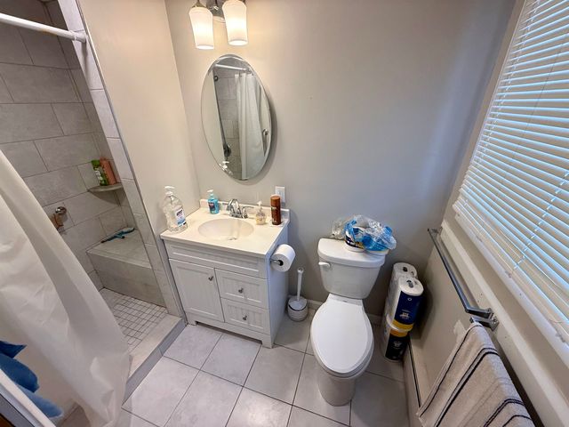 21 Roycraft Road, Manchester, NH 03103