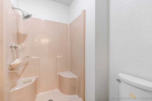 1100 N Oseuma Avenue C, Claremore, OK 74017