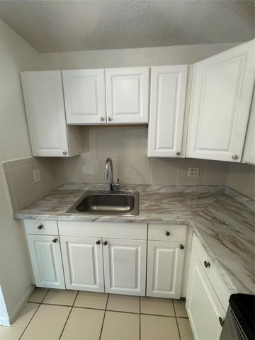 1795 NW 55th Ave 1, Lauderhill, FL 33313