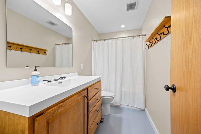 406 Greenway Drive, Delano, MN 55328