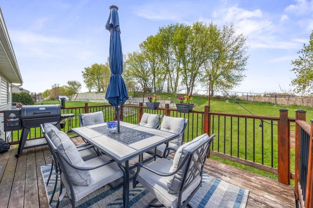 406 Greenway Drive, Delano, MN 55328