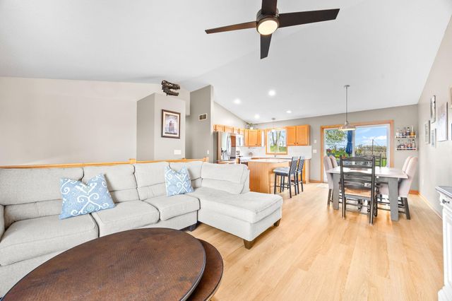 406 Greenway Drive, Delano, MN 55328