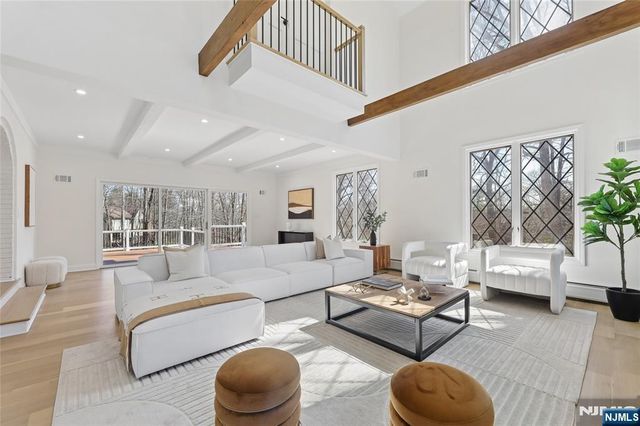 708 Windswept Lane, Franklin Lakes, NJ 07417