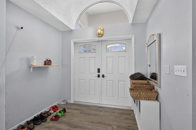 2171 Amesbury Circle, Wellington, FL 33414