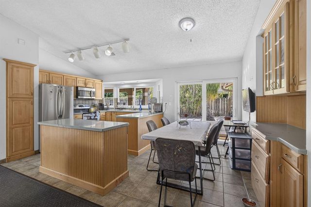 2171 Amesbury Circle, Wellington, FL 33414