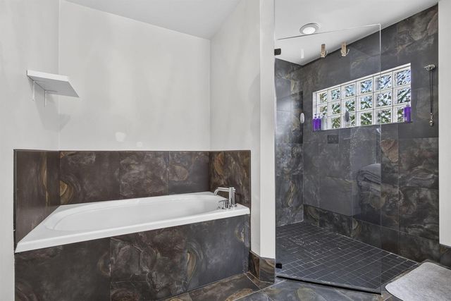 2171 Amesbury Circle, Wellington, FL 33414