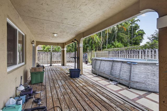 2171 Amesbury Circle, Wellington, FL 33414
