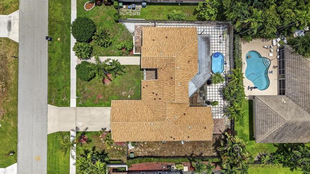 2171 Amesbury Circle, Wellington, FL 33414