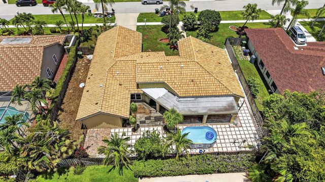 2171 Amesbury Circle, Wellington, FL 33414