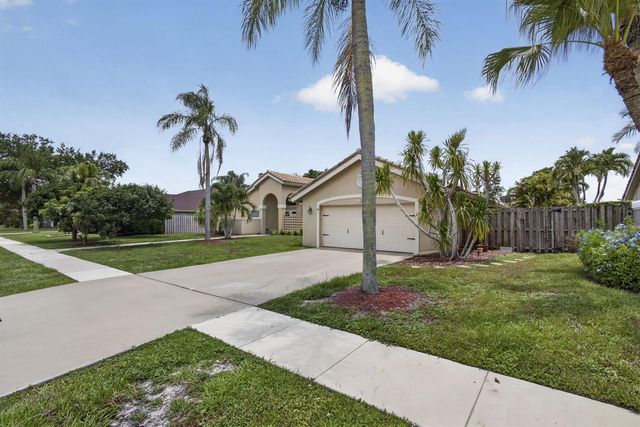 2171 Amesbury Circle, Wellington, FL 33414