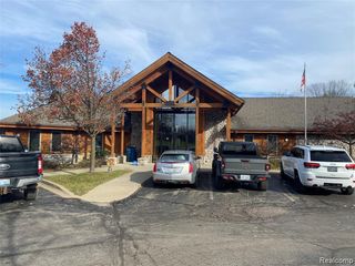 15045 Dixie Hwy, Holly, MI 48442