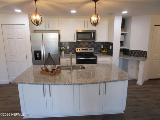 410 S VILLA SAN MARCO Drive 201, St. Augustine, FL 32086