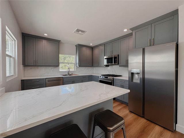 2916 N 21ST STREET, Tampa, FL 33605