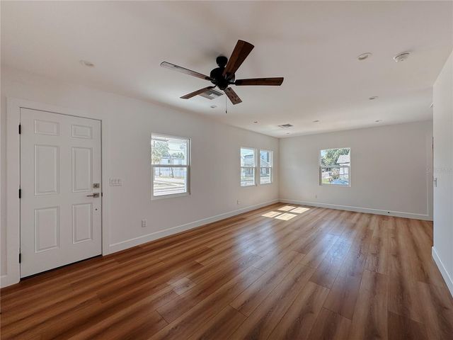 2916 N 21ST STREET, Tampa, FL 33605