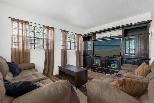 7304 POMELO DRIVE, Orlando, FL 32819