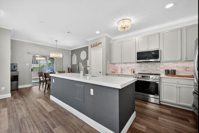 2240 Oklahoma Avenue, Plano, TX 75074