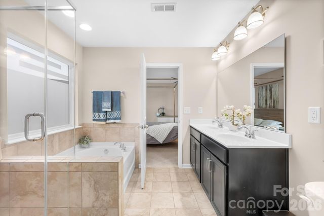 5020 Fenwick Court, Lancaster, SC 29720