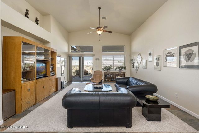 2990 Long Bow Loop, Las Cruces, NM 88011