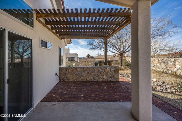 2990 Long Bow Loop, Las Cruces, NM 88011