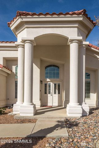 2990 Long Bow Loop, Las Cruces, NM 88011