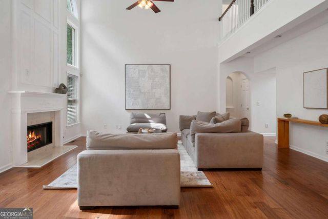 325 Nesbin Court, Kennesaw, GA 30144
