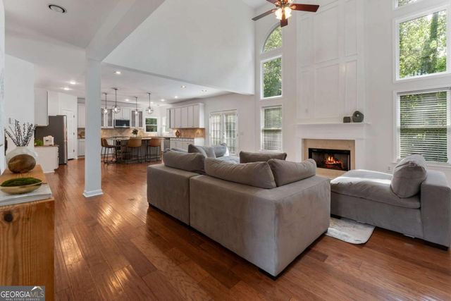 325 Nesbin Court, Kennesaw, GA 30144
