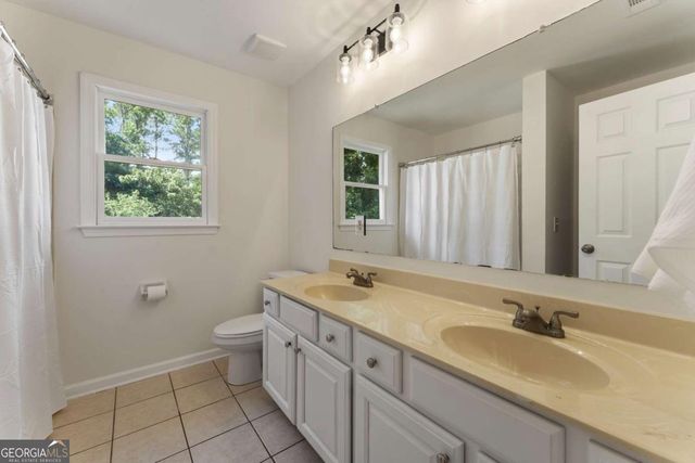 325 Nesbin Court, Kennesaw, GA 30144