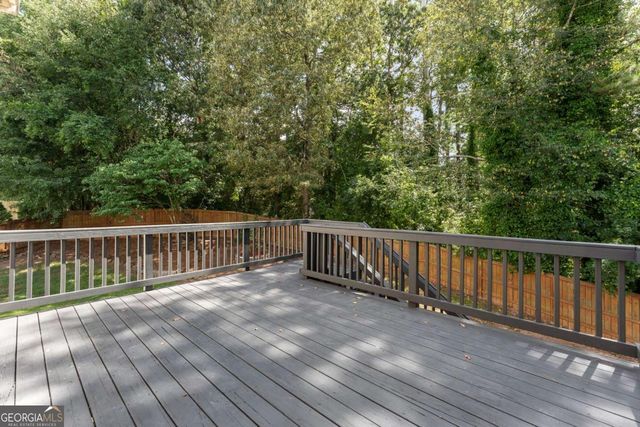 325 Nesbin Court, Kennesaw, GA 30144