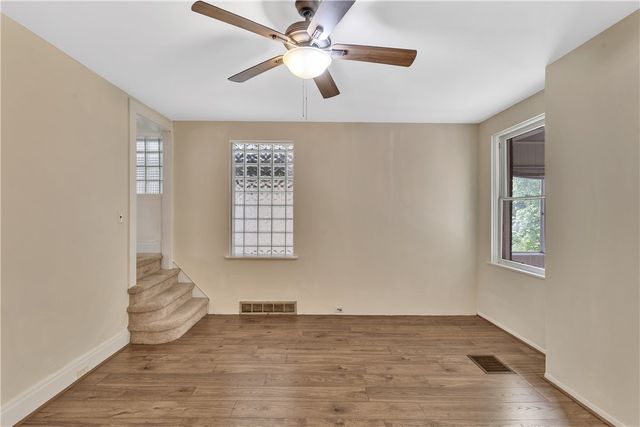 7215 Church St, Swissvale, PA 15218