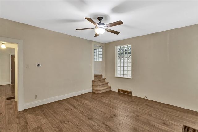 7215 Church St, Swissvale, PA 15218