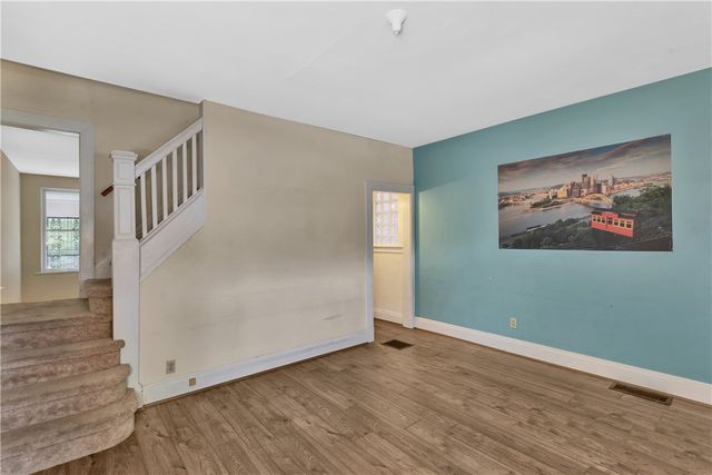 7215 Church St, Swissvale, PA 15218