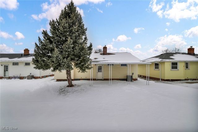 3323 Dellwood Drive, Parma, OH 44134