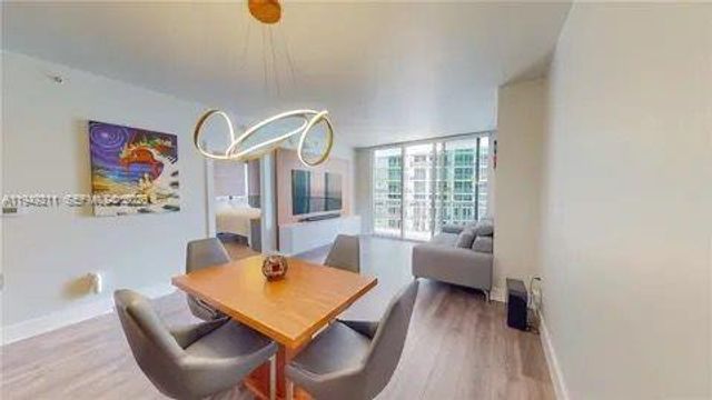 1750 N Bayshore Dr 2803, Miami, FL 33132