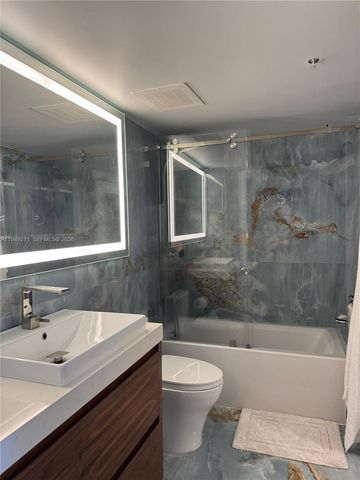 1750 N Bayshore Dr 2803, Miami, FL 33132