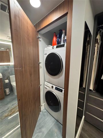 1750 N Bayshore Dr 2803, Miami, FL 33132