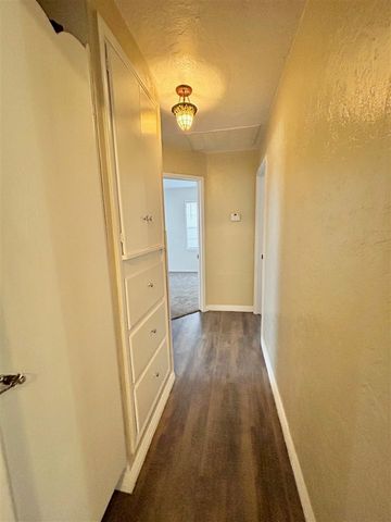 2325 SW A Ave, Lawton, OK 73505